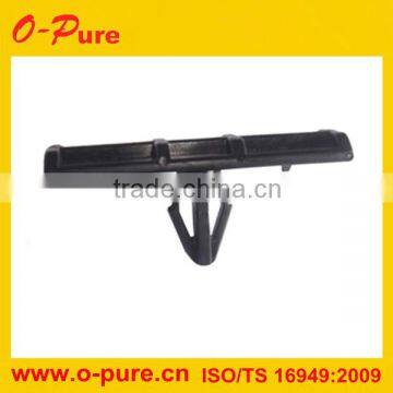 China auto clips for Ford F1TZ-7810182-A