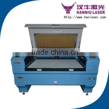 hot sell 1800*1000 big working area fabrics laser cutting machine for clothing induistry