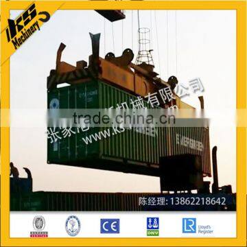 Telescopic container lifting spreader