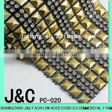 Square Plastic Mesh with chaton for clothes and shoes