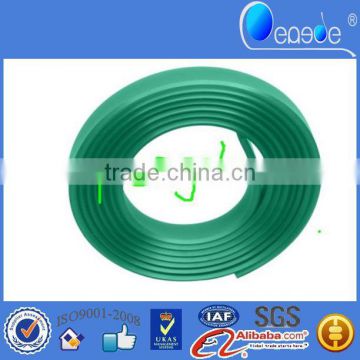 solvent resistant polyurethane squeegee for glass