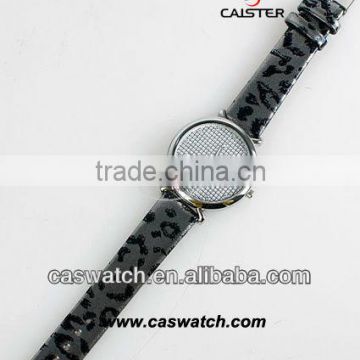 New fashion watch for lady with panther print strap fancy watch