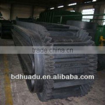Large angle conveyor belt with high quality