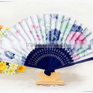 China wood fabric hand fan