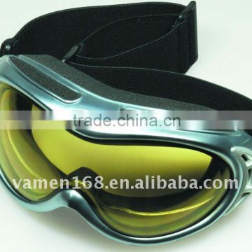 Good Quality Ski Goggles Suitable for Adult
