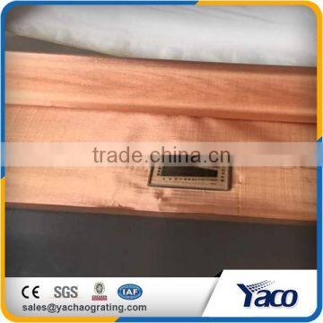 Sorting and screening of solid liquid 99% pure copper mesh for filter