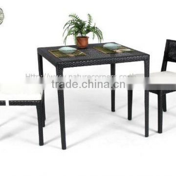 Outdoor Rattan Dining Table and Stackable Chairs