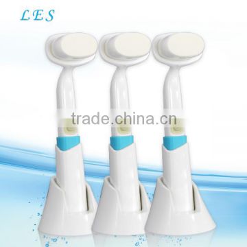 electric facial cleansing brush with 20000rpm sonic vibration