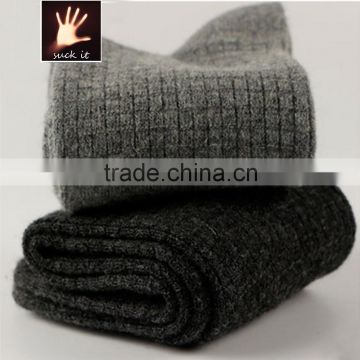 beautiful Mens comfortable wool knitted socks for men 100% woollen sock warm socks
