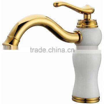 Newest fashional style gloden polished hot sale kitchen faucets