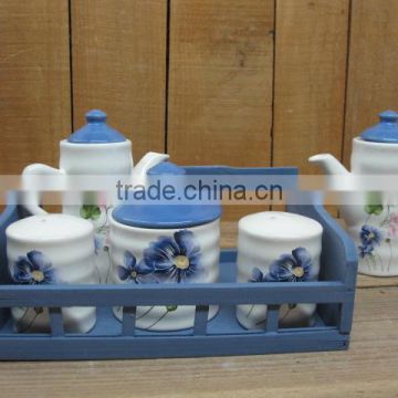 New Ceramic 5pcs condiment set with wood stand