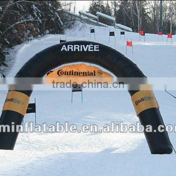 Inflatable skiing archway