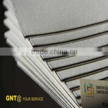 High elasticity cushion pad for laminating plastic cards