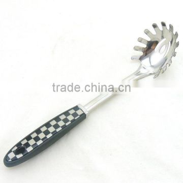 Black and White Color PP Handle Stainless steel Kitchen Utensils