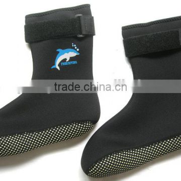 Wholesale&Retail skin diving socks snorkeling equipment winter swimming socks