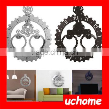 UCHOME Triangular gear wheel clock