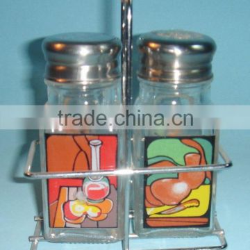 Glass S&P shakers for kitchen
