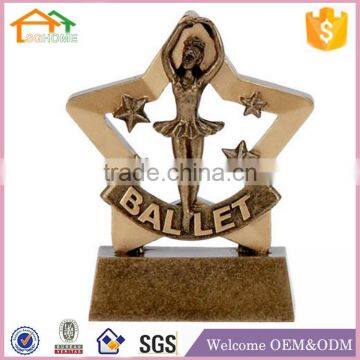 Factory Custom made best home decoration gift polyresin resin dancer trophy