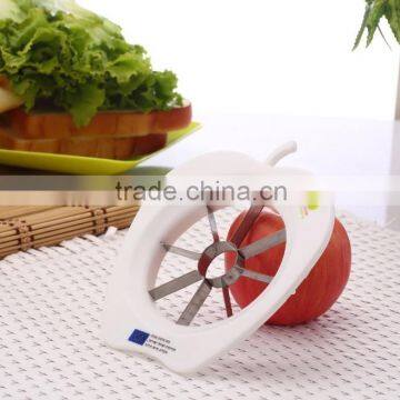 Functional Plastic Apple Cutter