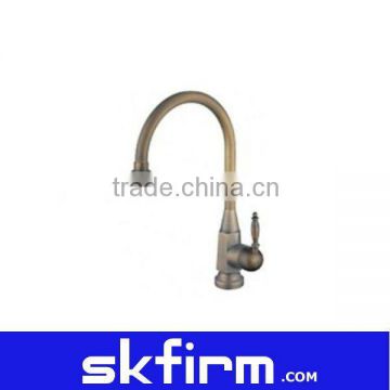2012 Single-lever antique brass kitchen faucet