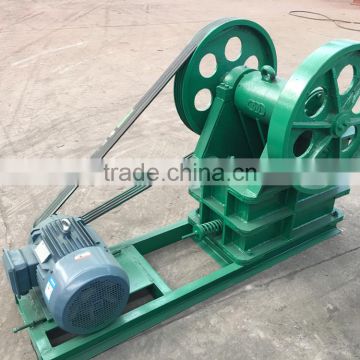Mobile small Jaw Crusher with Diesel Engine,Portable rock crusher mini jaw crusher for sale