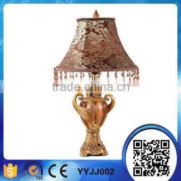 wholesale factory price resin dressing bed lamp