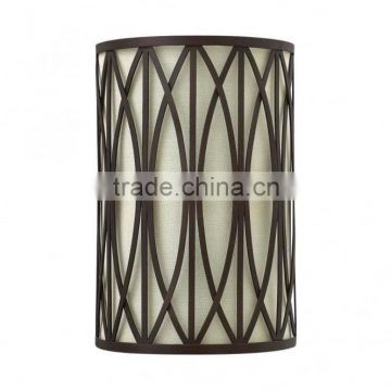 Factory price hot sale UK style walden elegant patterned bronze library wall lamp with inner shade for home decoration