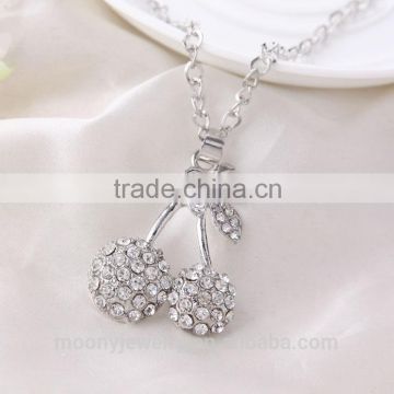 2016 trendy fashion crystal necklace chain cherry shape pendant necklace sells well in alibaba