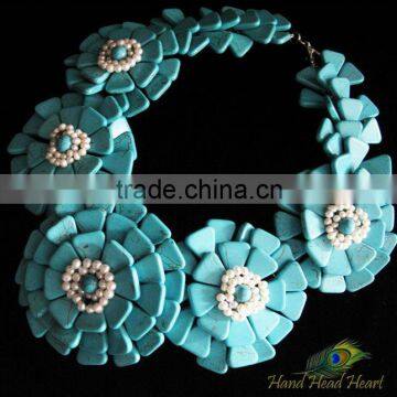 Charming Turquoise flower blossoms necklace Gemstone handcrafted PN489