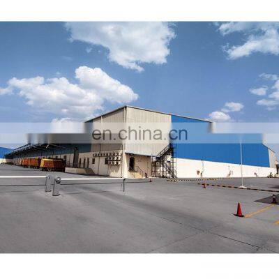 Steel structure warehouse with convenient crane installation and affordable price