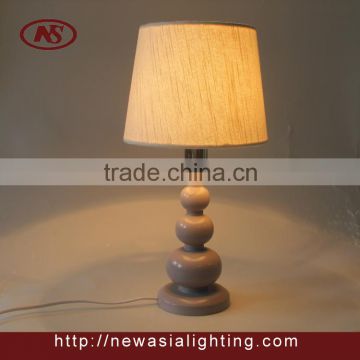 2016 chinese fatory newest design wood table lamp, simple Glass table light