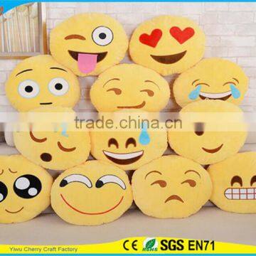 Hot Selling High Quality Charming Emoji Emoticon Facial Expression Plush Pillow