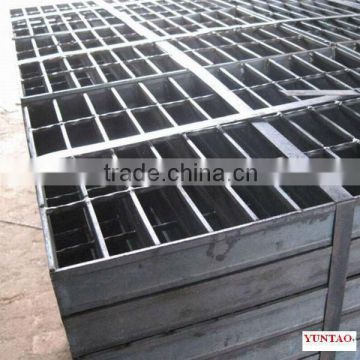 Yuntao Q235 Mill serrated steel floor grating(ISO9001:2000)