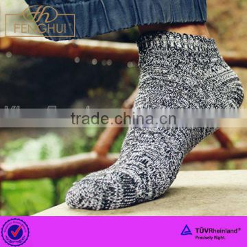 MC-001 Yiwu Fhenghui Folk style socks, socks, men's socks, a shallow man Chao socks, thick socks