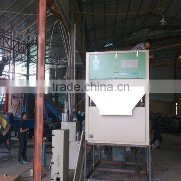 Recycling PE plastic flakes separator/color sorter