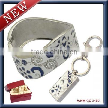 foreign country wedding gift