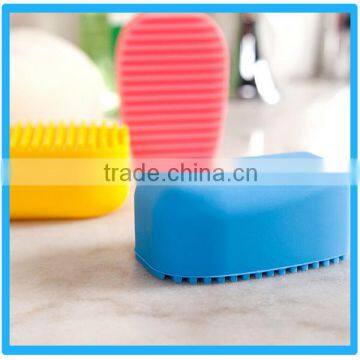 Mini Candy Colour Silicone Hand-Held Washing Board