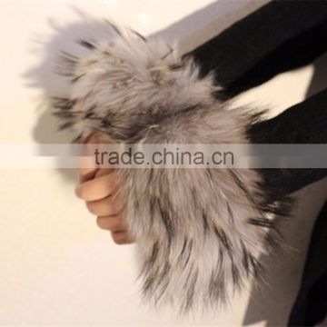 Fluffy Design Dyed Color Raccoon Fur Wrist Warmers Imitated Silver Fox Fur Sleeves Cuff Could Custom