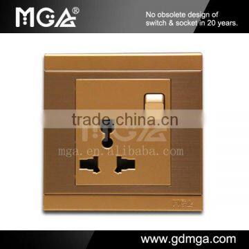 MGA Q7 Series JAC03W 13A Universal Socket