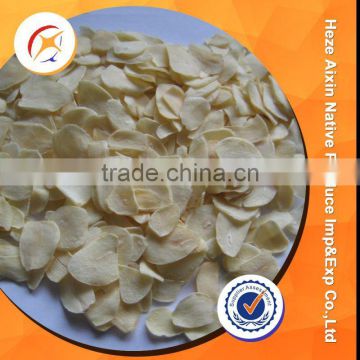 Dehydrated Pure White Garlic Flakes