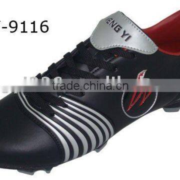 SOCCER SHOES