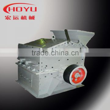 Engineers available to service machinery overseas hammer crusher