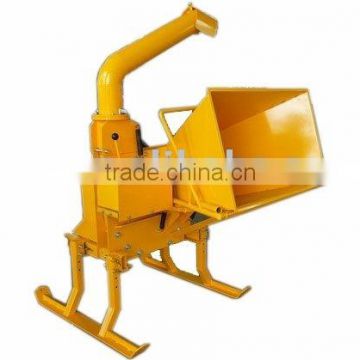Wood Chipper with Swivel Chute