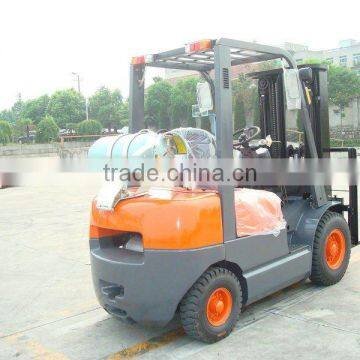 High quality 1.5Ton Gasoline or LPG forklift Truck