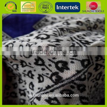 new Wholesale cheap 100% rayon floral fabric for summer clothes and scarf