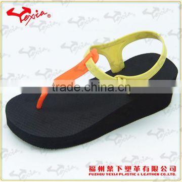 New model high heel sandals Made In China