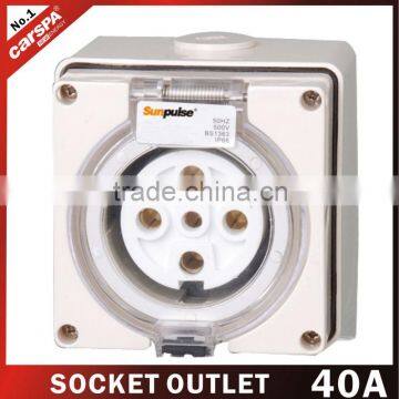 40A with 5 hole european electrical outlet socket