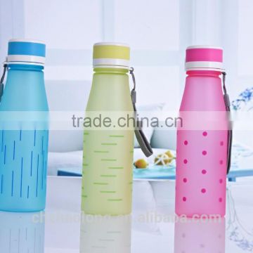 wholesale Eco Friendly Fashion 550ml sport water bottle plastic with cap