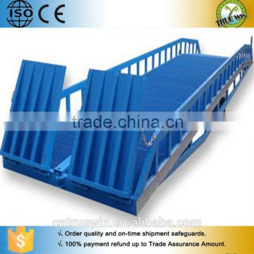 High quality mobile dock leveler/hydraulic lift/container ramps