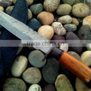 udk h46" custom handmade Damascus hunting knife with walnut wood